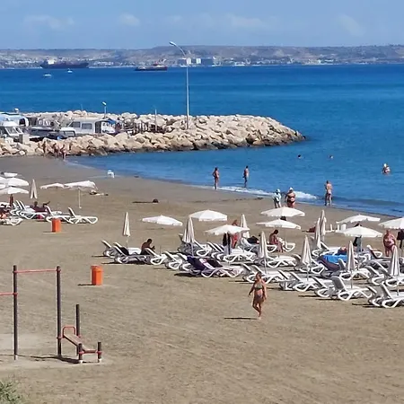 Just On The Makenzy Appartement *